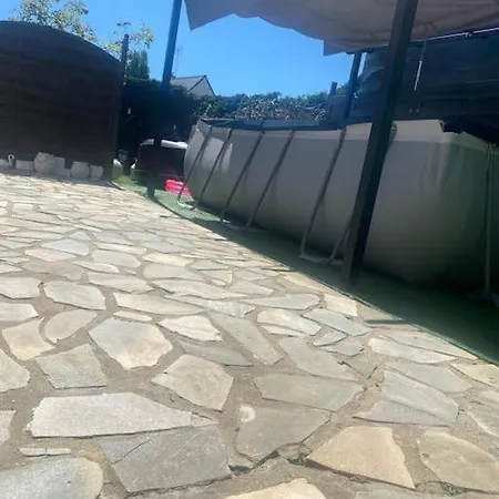 بيت للعطل Chez Natalie Et Serge *